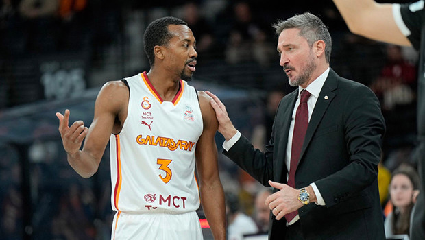 Galatasaray'ın yıldızı Eric McCollum’dan Panathinaikos başkanının cezasına tepki: 'Çok ağır!'
