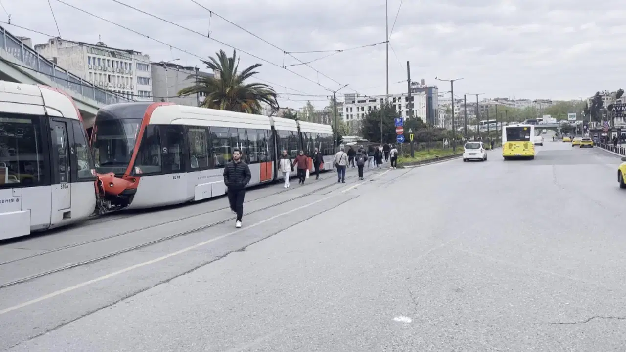 T1 Kabataş-Bağcılar Tramvay Hattı’nda arıza: Sefer düzeni değişti!
