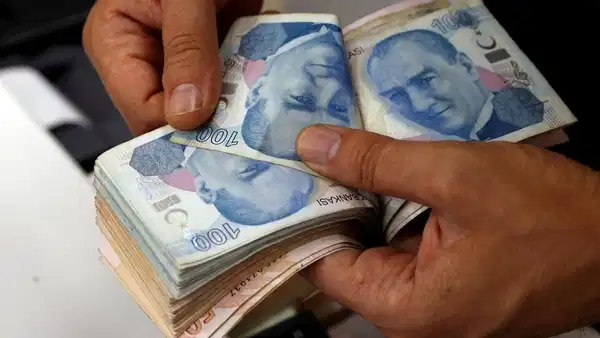 DİSK-AR acı tabloyu yayımladı: Yılın ilk 4 ayında asgari ücrette dev kayıp