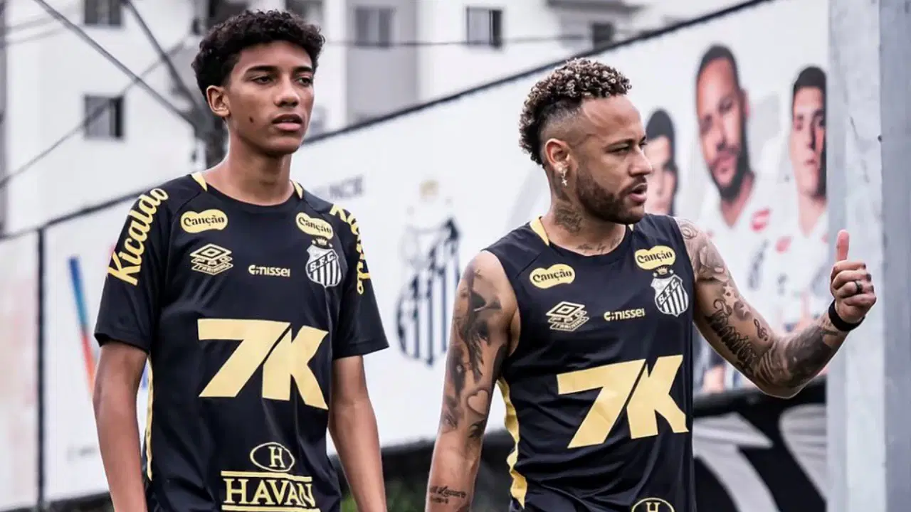 Brezilya basını yazdı: Neymar, Robinho'nun oğluna tokat attı iddiası!