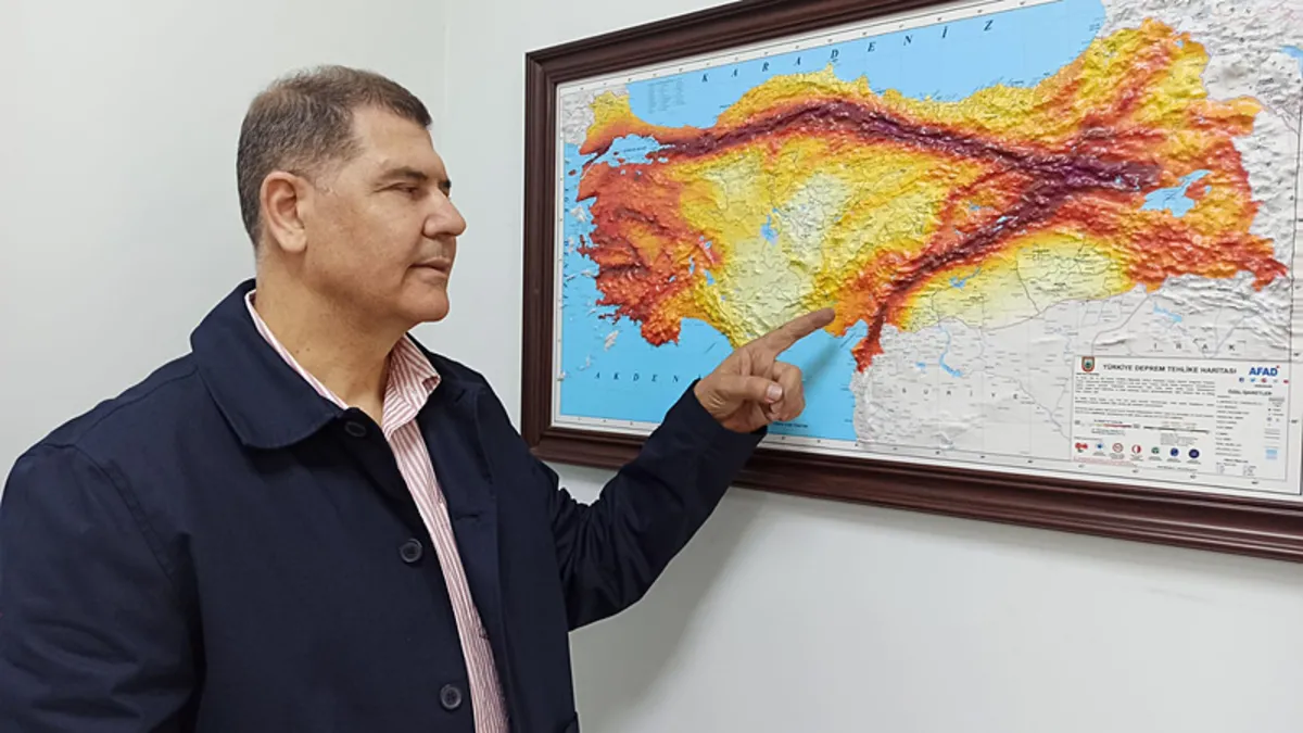 Prof. Dr. Semir Över harita üzerinden gösterdi! 