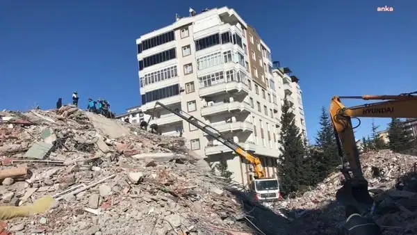 148 kişinin öldüğü Hamidiye Sitesi davasında karar: Müteahhide 21 yıl, 15 sanığa beraat