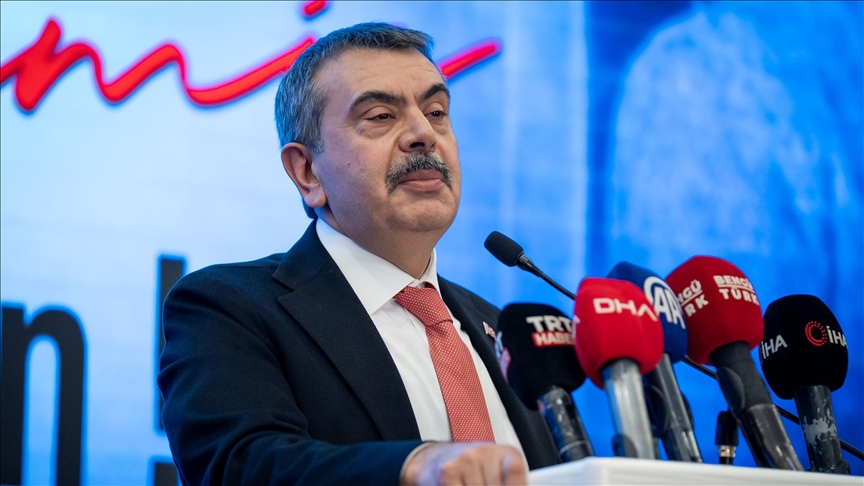 Milli Eğitim Bakanı Tekin: 100 öğrenciden 43'ü mesleki ve teknik liseleri tercih ediyor