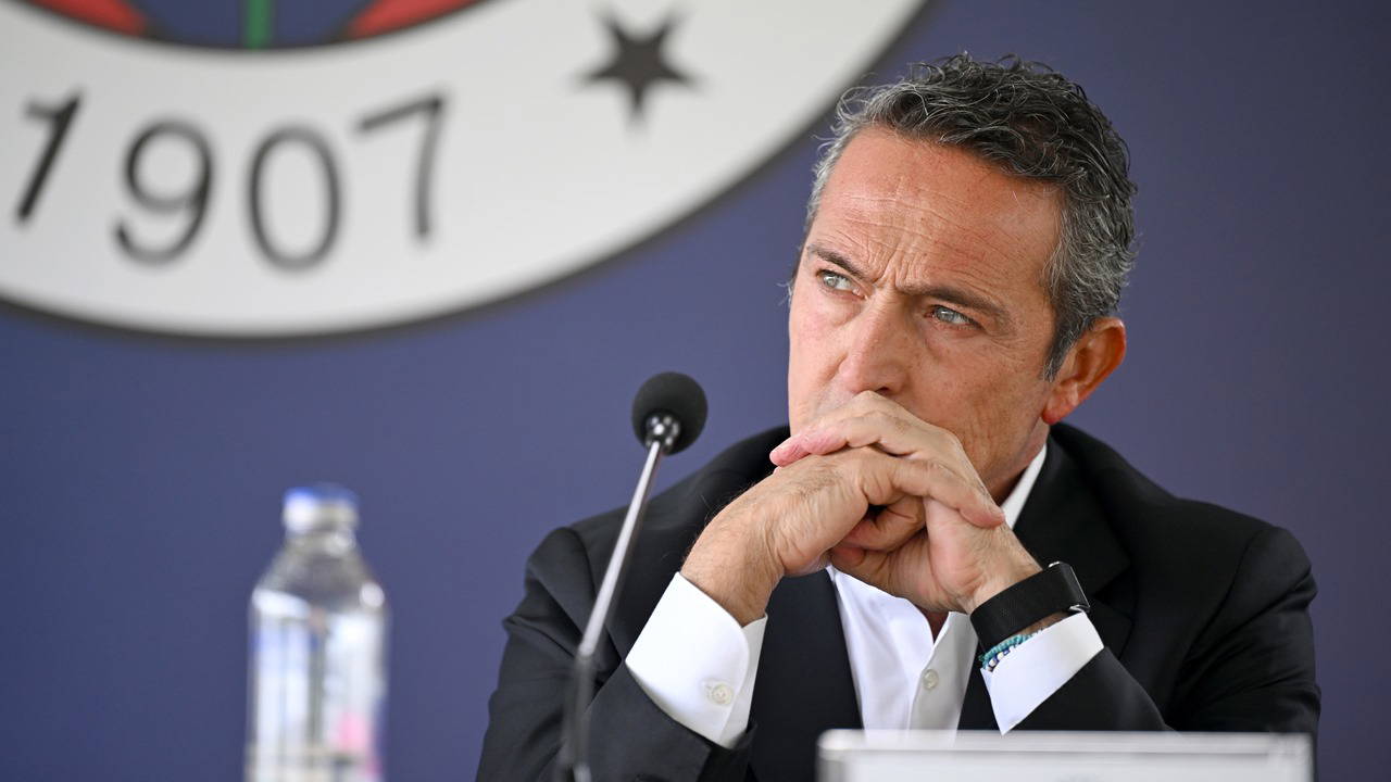AA'dan flaş iddia: Ali Koç'tan Fenerbahçe başkan adaylığı kararı