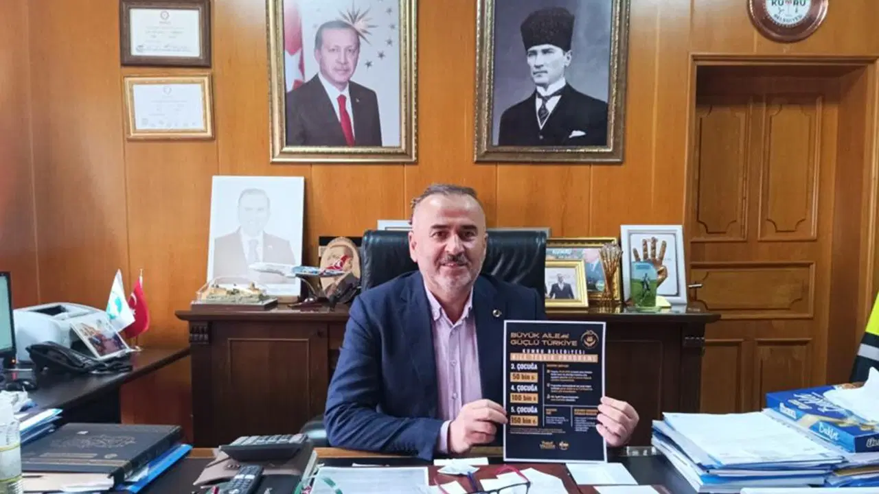 AKP'li Kumru Belediyesi'nden 'nüfusu artırma' teşviki: 10 çocuk yapana sıfır kilometre araba!