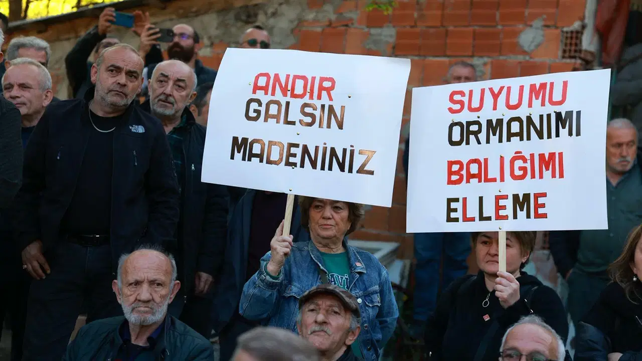CHP heyeti, Giresun'da köylülerle buluştu: 'Cennet memleketim cehenneme döndü'