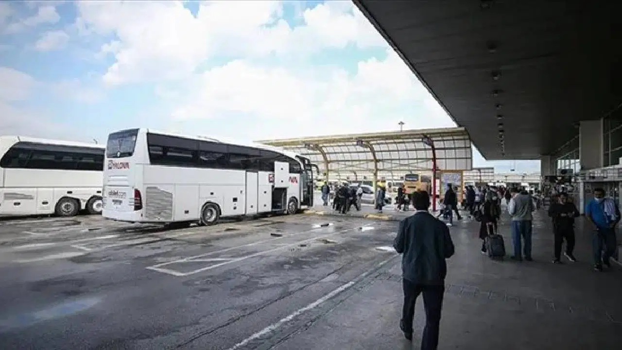 Bayramda memlekete gitmek de pahalı, tatil yapmak da: Biletlere yine zam