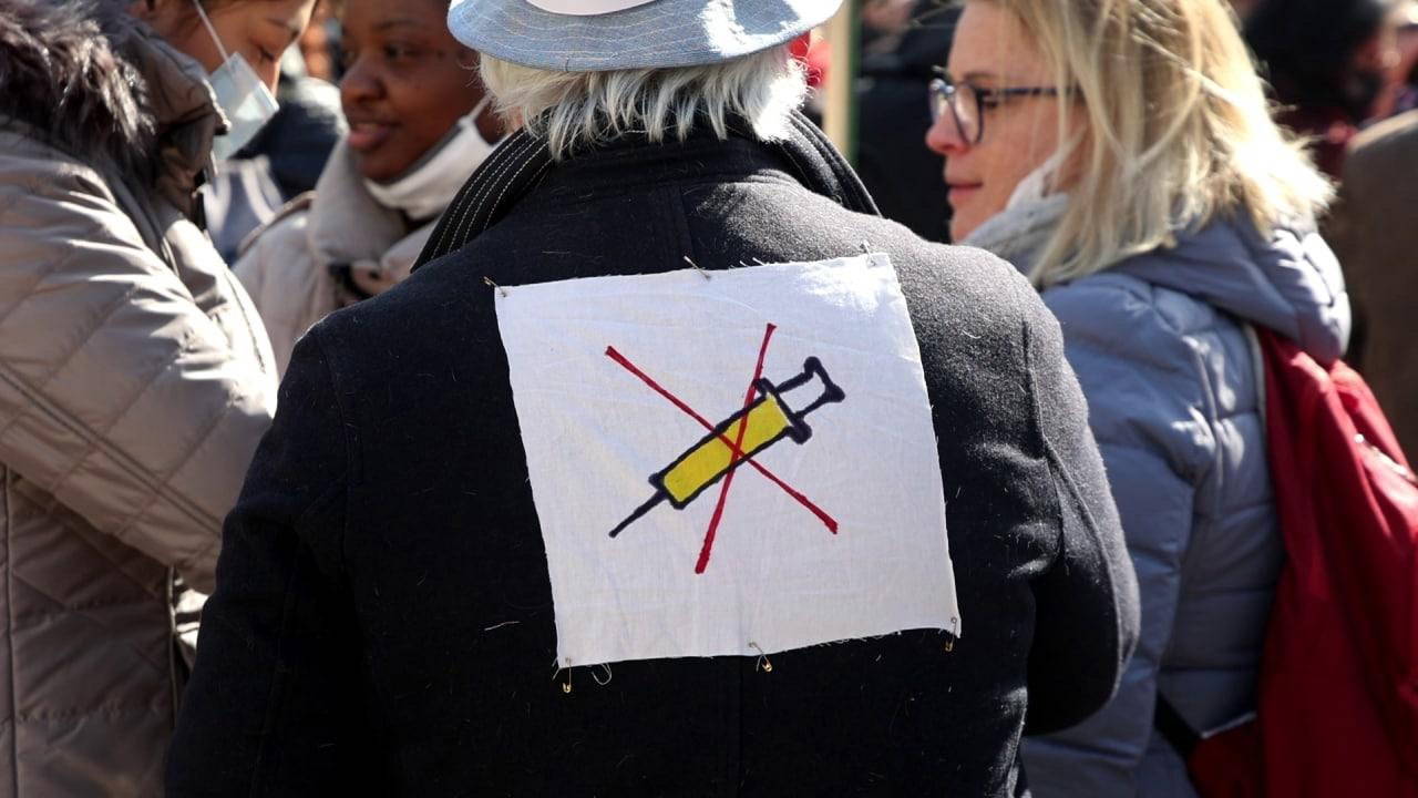 Toplum sağlığı için aşılanma: Uzmanlardan ‘bağışıklama’ uyarısı