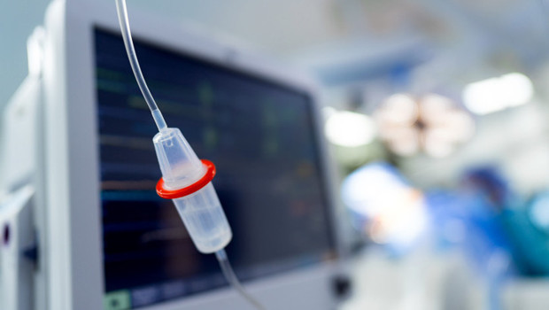 Her geçen gün daha da popüler hale gelen elektronik sigaralar, ciddi riskler barındırıyor ama sağlık uzmanlarının