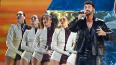 İsrail'i Eurovision Şarkı Yarışması'nda temsil eden Noam Bettan, yarı final performansı sırasındaki protesto nedeniyle şaşırd