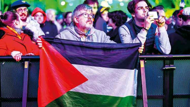 Eurovision'da İsrail protestosu: Soykırımı durdurun