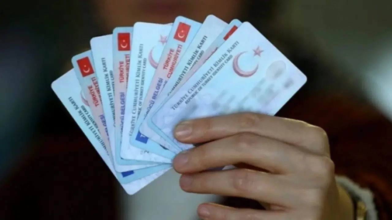 Ehliyet yenilemede yeni dönem yolda: 65 yaş üzeri kişiler için denetim sıkılaşacak