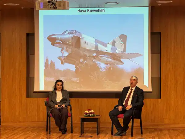 Atılım Üniversitesi’nin gazetemiz işbirliğiyle gerçekleştirdiği Cumhuriyet Söyleşileri kapsamında dün Siyaset ve Kamu Bilimi 
