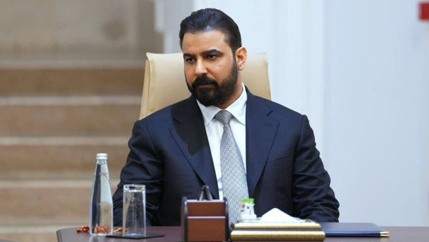 Irak’ta yeni hükümeti kurmakla görevlendirilen Başbakan Ali Zeydi’nin Irak Meclisi’ne sunduğu kabine ve hükümet programı için