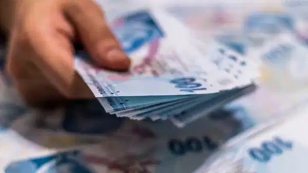 SGK uzmanı ayrıntılarıyla anlattı: SSK ve Bağ-Kur emekli ikramiyeleri ne zaman yatacak?