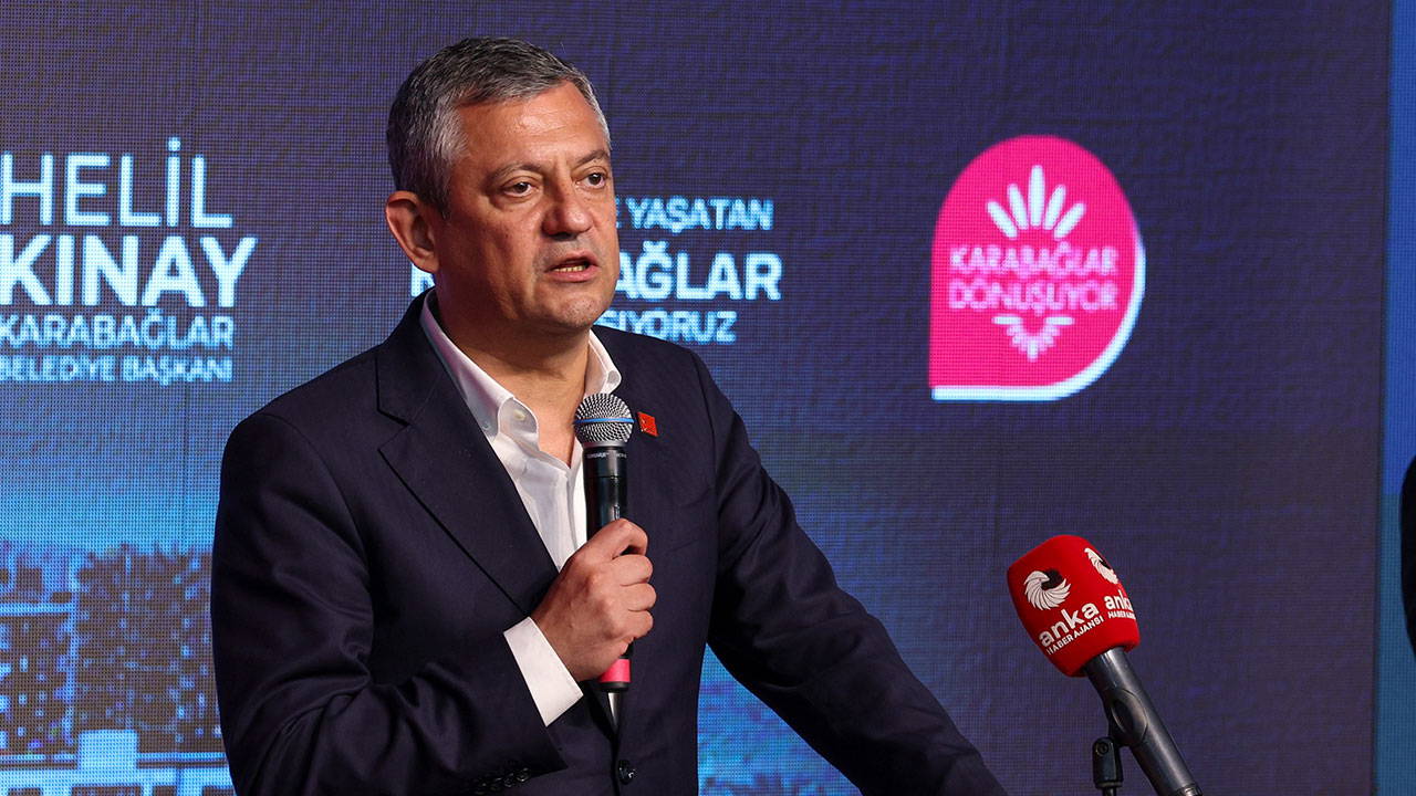 CHP Genel Başkanı Özel, 