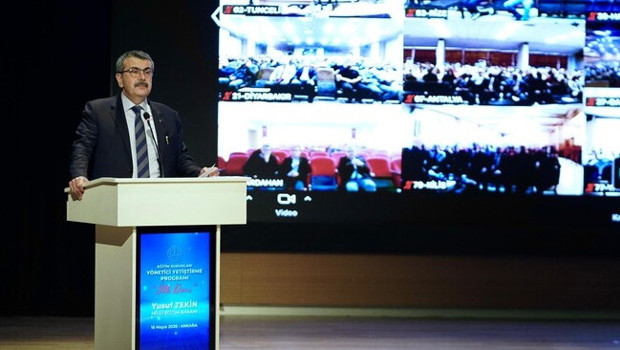 Milli Eğitim Bakanı Yusuf Tekin ’in verdiği, Talim ve Terbiye Kurulu Başkanlığı Konferans Salonu'nda düzenlenen ilk dersi,
