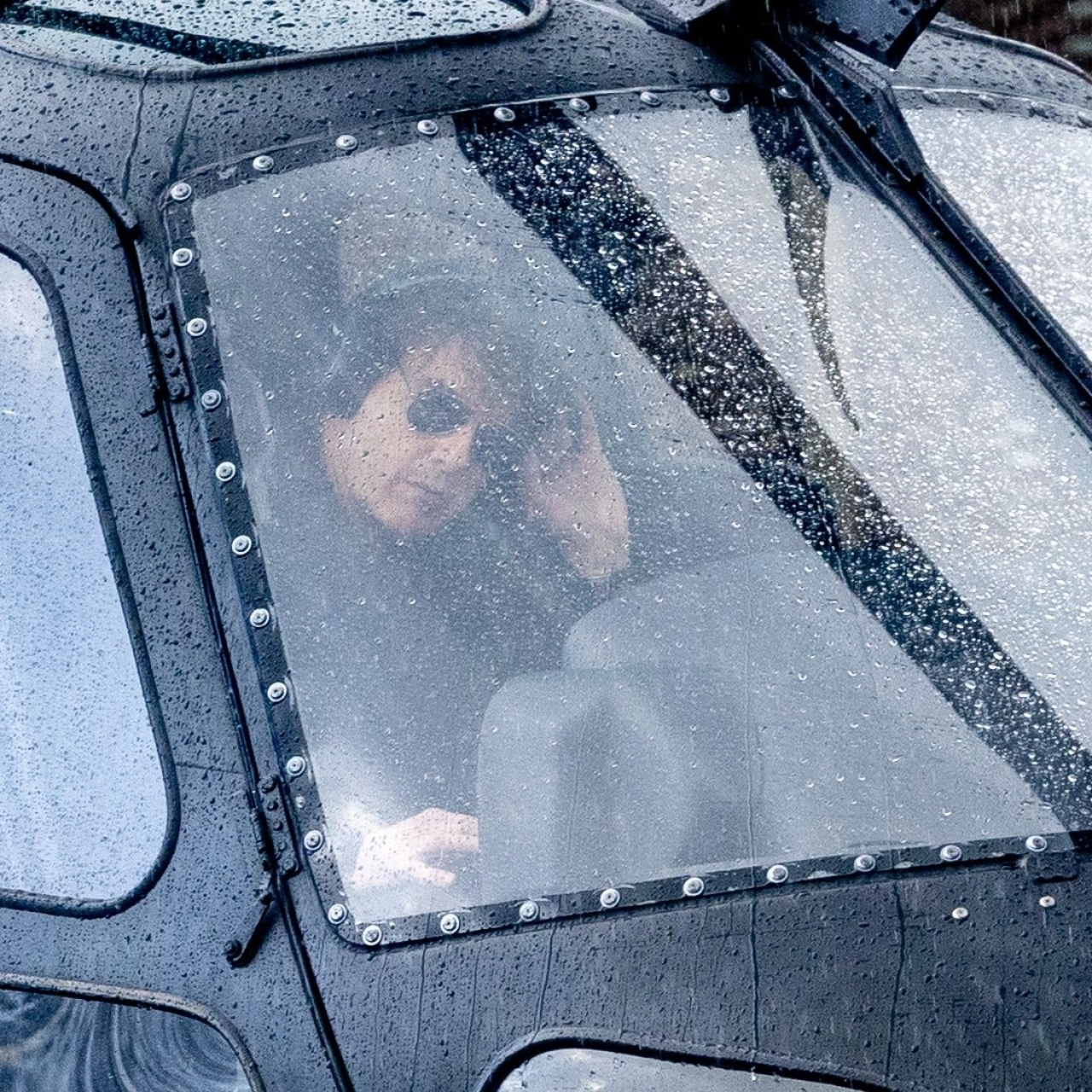 Tom Cruise, üçüncü 'Top Gun' filmi planlarını doğruladıktan sonra ilk kez Londra'da görüntülendi.