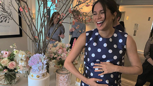 Meghan Markle, aristokrat unvanlarını ve monarşiyle bağlantılı markalaşmayı kullanmaya devam etmesiyle ilgili yeni