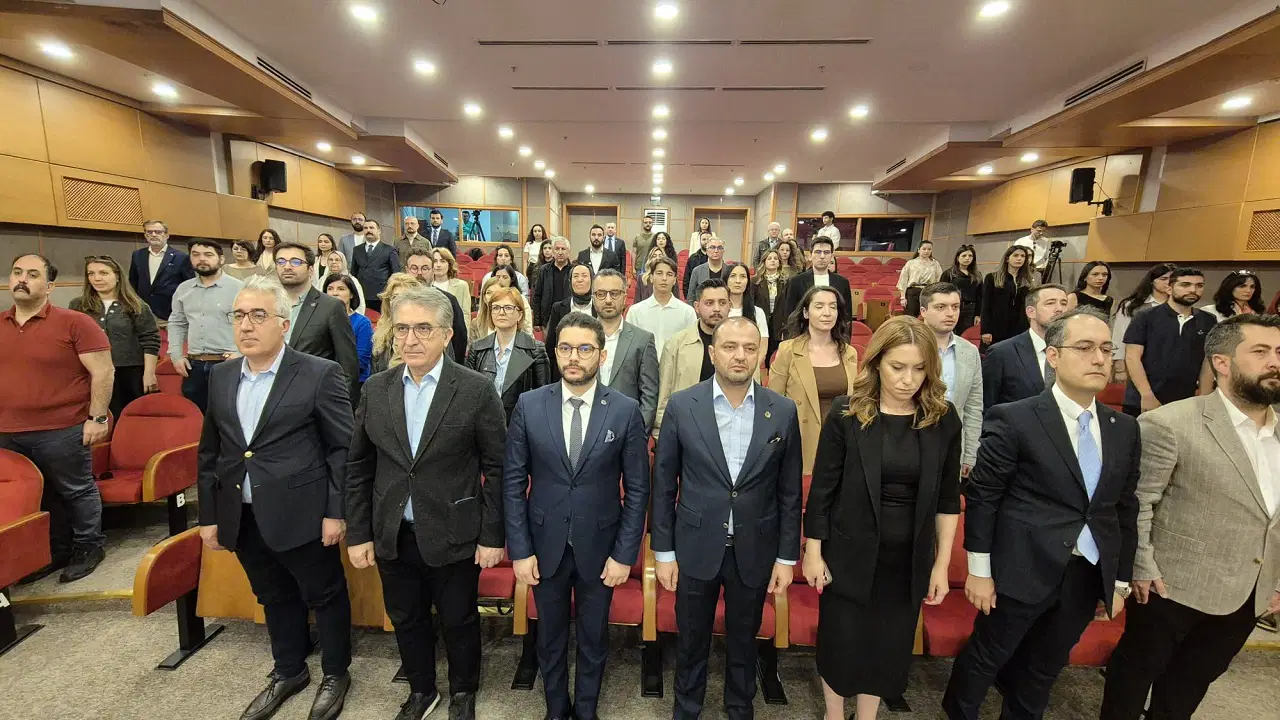 Sosyal demokrat temeller üzerine kurulan Hukuki Gözlem Derneği’nin 1.