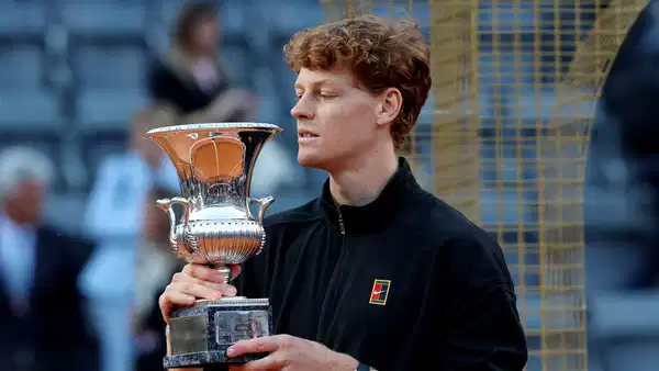 Roma Açık Tenis Turnuvası tek erkekler finalinde dünya 1 numarası İtalyan Jannik Sinner, 23 numaralı seribaşı Norveçli Casper