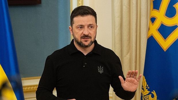 Ukrayna dronları Moskova'yı vurdu! Savaşın seyrini değiştirecek kritik gelişmeyi Ukrayna Lideri Zelenski , 