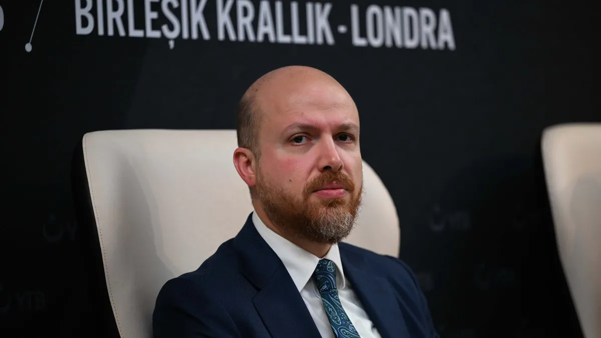 Yurtdışı Türkler ve Akraba Topluluklar Başkanlığının (YTB) İngiltere'nin başkenti Londra'da gerçekleştirdiği 