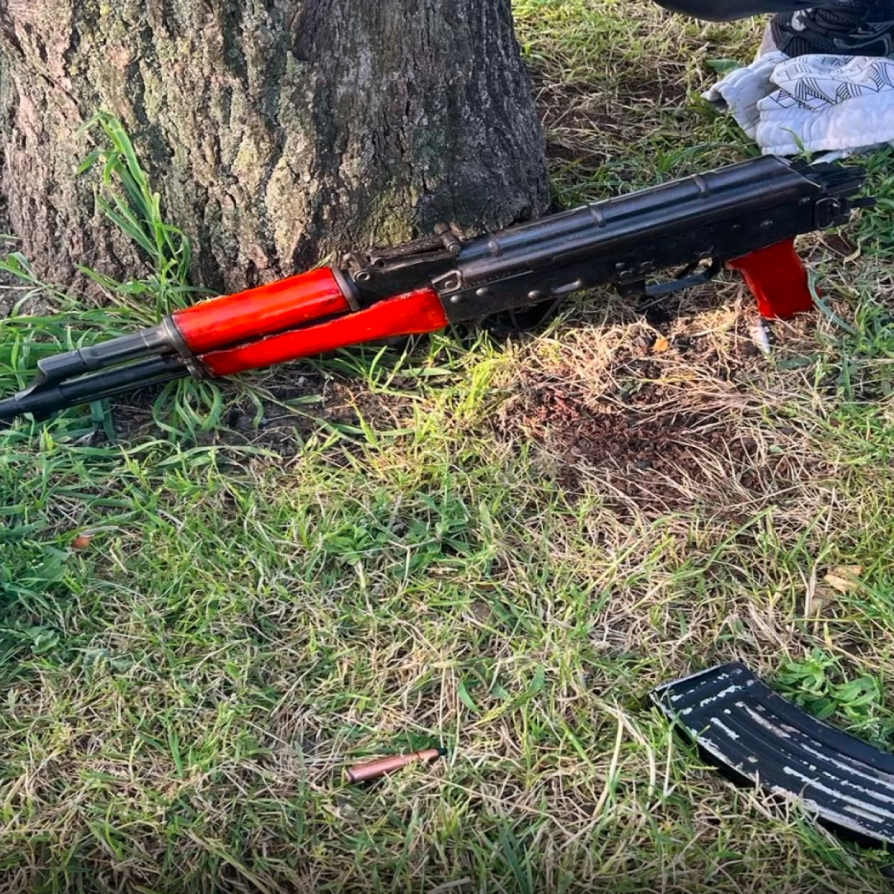 Avcılar Küçükçekmece istikametinde polisin dikkatiyle müdahale etmek istediği motosikletli şahıslar suç makinesi çıktı.