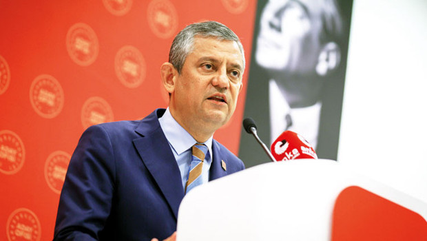 CHP Genel Başkanı Özgür Özel, Cumhurbaşkanlığı Aday Ofisi’nin dünkü toplantısında gençlere yönelik yakında açıklayacakları