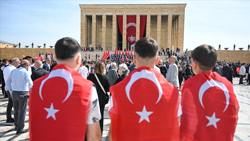 19 Mayıs coşkusu başladı.