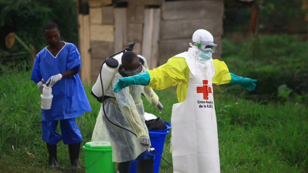 Dünya Sağlık Örgütü (DSÖ) Genel Direktörü Tedros Adhanom Ghebreyesus, Ebola salgınının yayılma hızı ve ulaştığı boyut nedeniy