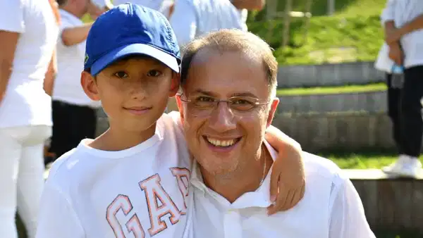 Tutuklu Beylikdüzü Belediye Başkanı Mehmet Murat Çalık, 13 yaşına giren oğlu Denizhan'ın doğum günü nedeniyle bire mesaj yayı