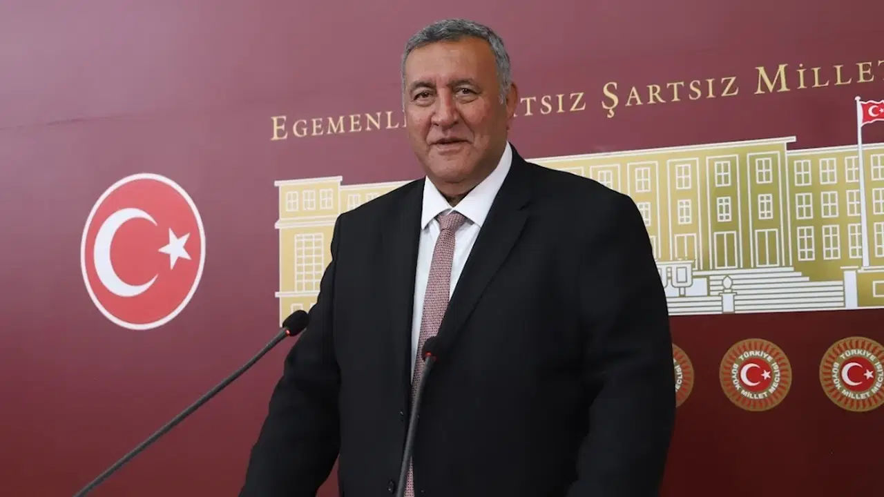 CHP Niğde Milletvekili Ömer Fethi Gürer, TBMM'de düzenlediği basın toplantısında, Tarım ve Orman Bakanlığı'nın yayımladığı ye