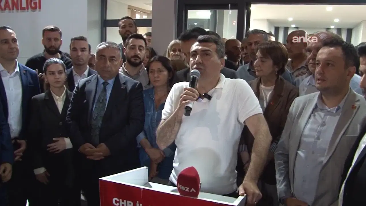 CHP Adana İl Başkanı Anıl Tanburoğlu , partisinin 38.