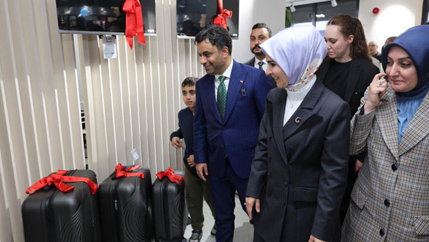 Bağcılar Belediyesi , yeni evlenecek çiftlere yönelik ‘Çeyiz Evi’ projesinin açılışını gerçekleştirdi.