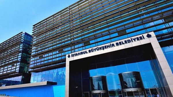 İBB’ye yönelik yürütülen soruşturma kapsamında tutuklu bulunan İstanbul Büyükşehir Belediyesi bürokratları ortak açıklama yay