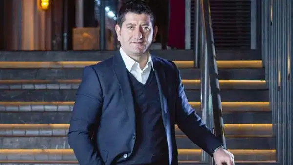 İstanbul Beşiktaş'ta eğlence mekânında çıkan tartışmada işletme sahibi 56 yaşındaki Ali Ünal, müşteri olarak gelen 40 yaşında