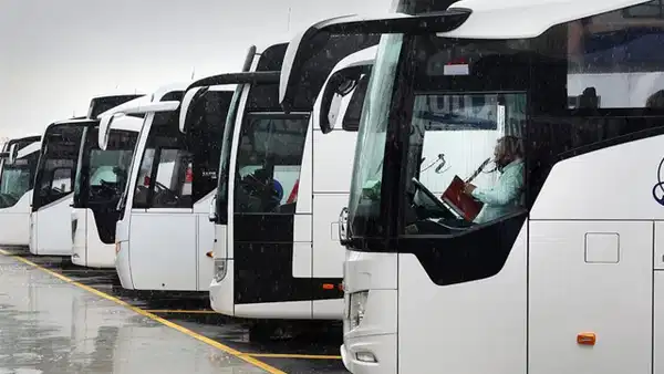 Isparta’da öğrenim gören üniversite öğrencileri, Kurban Bayramı’nın yaklaşmasıyla birlikte şehirler arası otobüs bilet fiyatl
