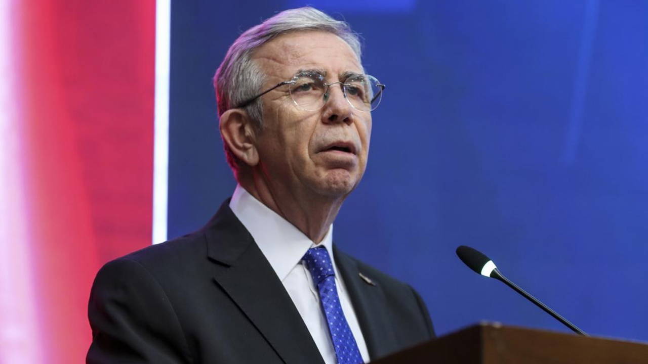 Ankara Büyükşehir Belediyesi Başkanı Mansur Yavaş, 'mutlak butlan' kararı sonrası göreve yeniden getirilen eski CHP Genel