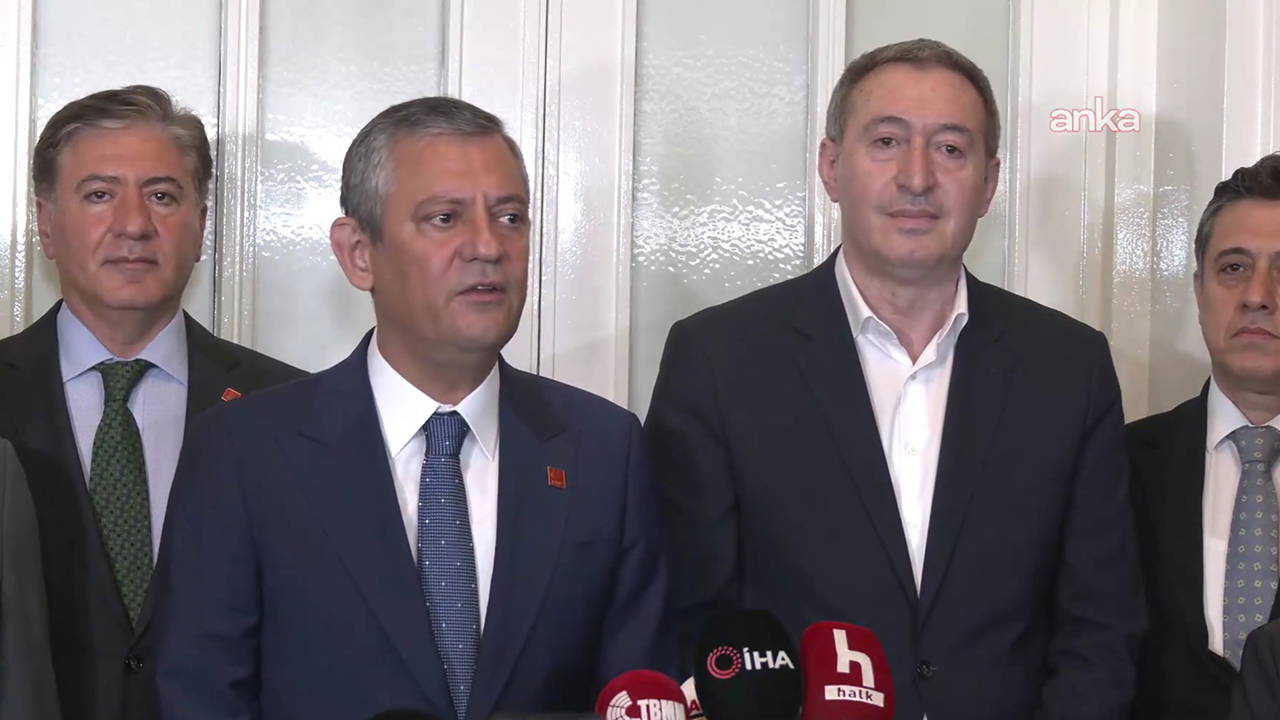 Cumhuriyet Halk Partisi (CHP) Genel Başkanı Özgür Özel , mahkemenin 