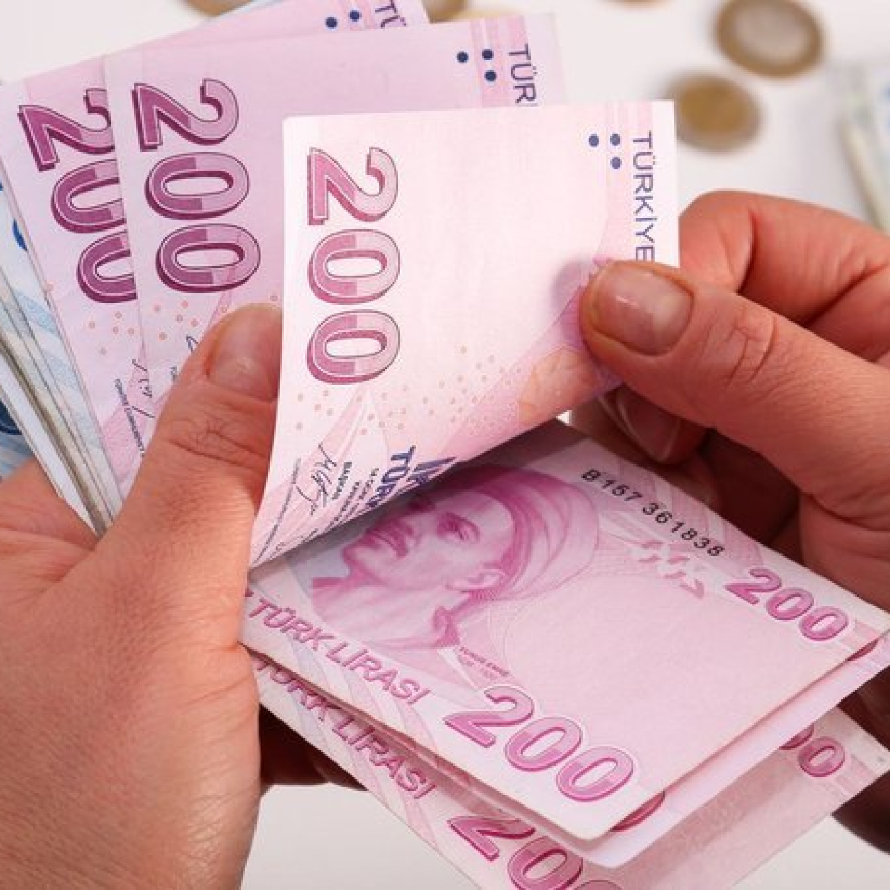 Kurban Bayramı için geri sayım sürerken emekli maaşlarının ödeme tarihleri yeniden gündemin en çok araştırılan konu başlıklar