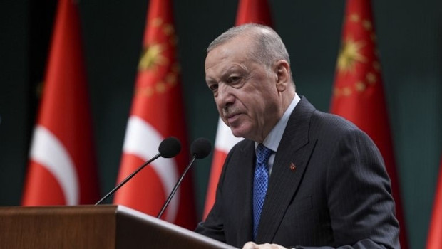 “Kurban, bir ibadet olmanın yanı sıra kelime anlamı itibarıyla aynı zamanda yaklaşma, yakınlaşma, yakın olma demektir.