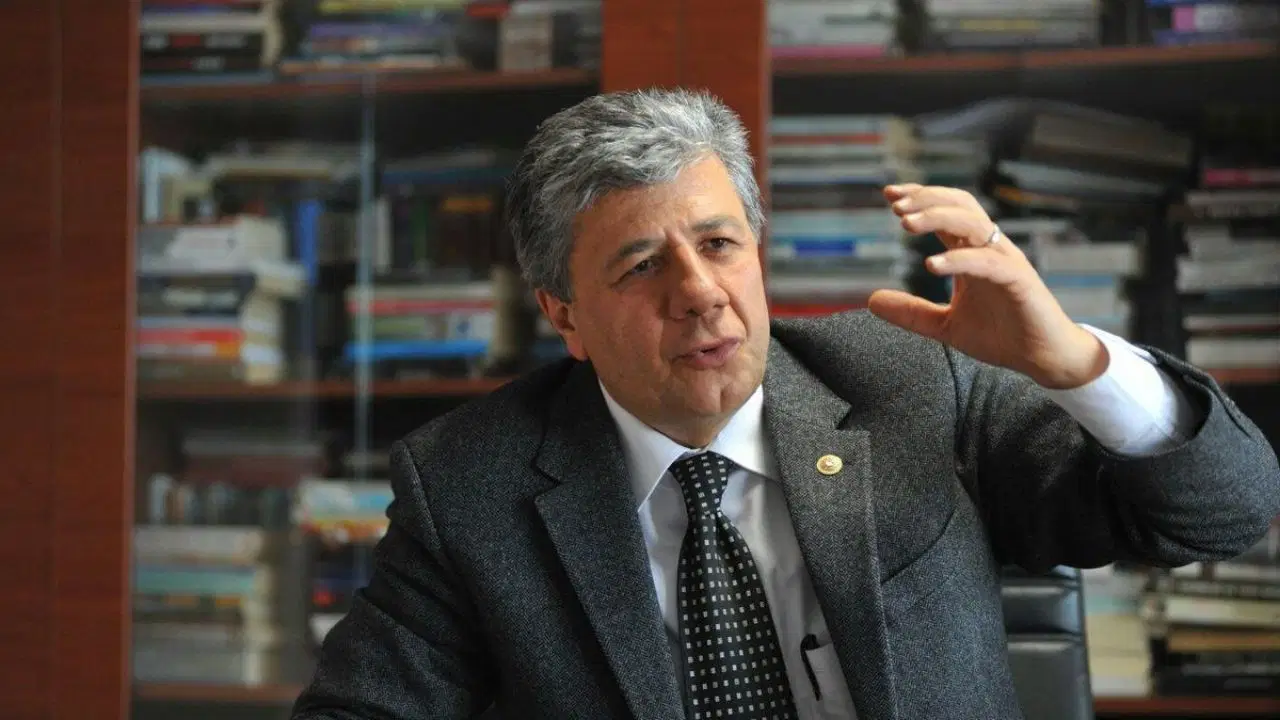 Mustafa Balbay, CHP’de “mutlak butlan” kararı sonrası başlayan tartışmalara ilişkin dikkat çeken açıklamalarda bulundu.