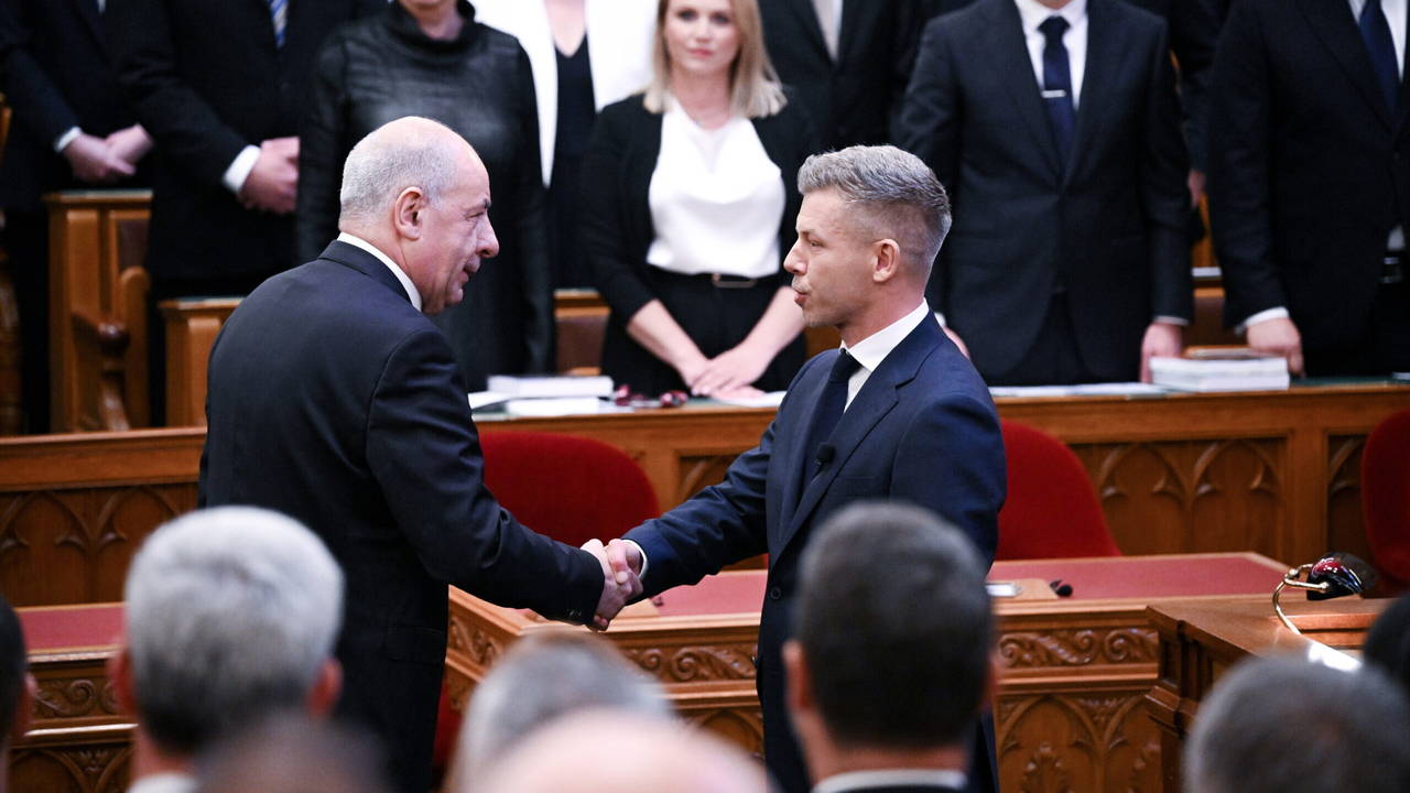 Macaristan Başbakanı Peter Magyar, Cumhurbaşkanı Tamas Sulyok’un istifa etmemesi halinde hükümetin görevden alma sürecini baş