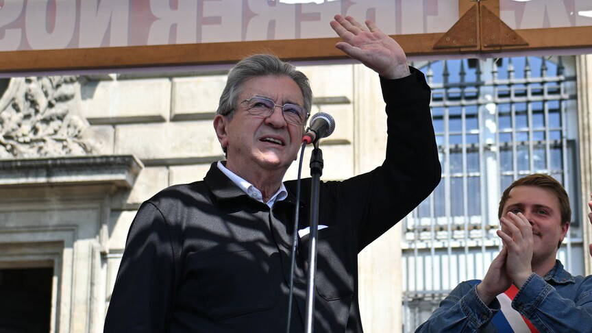 Solcu Boyun Eğmeyen Fransa (LFI) partisinin önde gelen ismi ve 2027'de yapılacak seçimlerde partisinin cumhurbaşkanı adayı