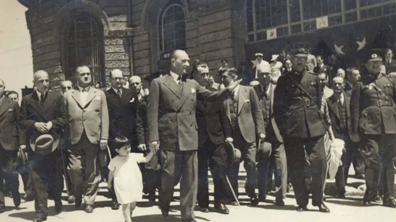 Geleceğin ışığına miras: Atatürk'ün çocuklar ile ilgili sözleri...