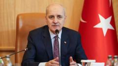 Kaynak, TGNA/Anadolu/Getty Images Gündemi BBC Türkçe'den takip etmek artık WhatsApp'ta da mümkün.