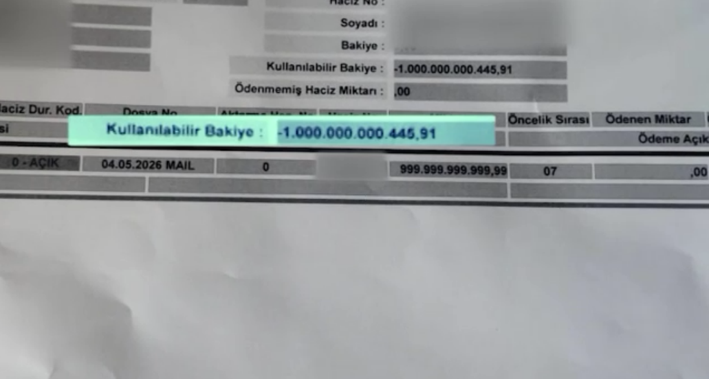 Hesaba gelen paranın ekran görüntüsü Yaklaşık 10 yıl önce Türkiye 'ye yerleşen Azerbaycan asıllı Ahmad Jahangard Takalo, Van'