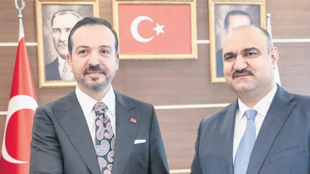 AK Parti Genel Başkan Yardımcısı Kürşad Zorlu, AK Parti Genel Merkezi 'nde, nisan ayında Irak'ın Kerkük şehrine vali seçilen 