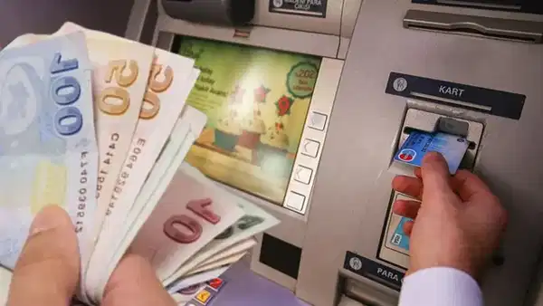 Uzun Kurban Bayramı tatilinin ardından bireysel bütçelerde yaşanan dönemsel nakit sıkışıklığı üzerine bankacılık sektörü yeni